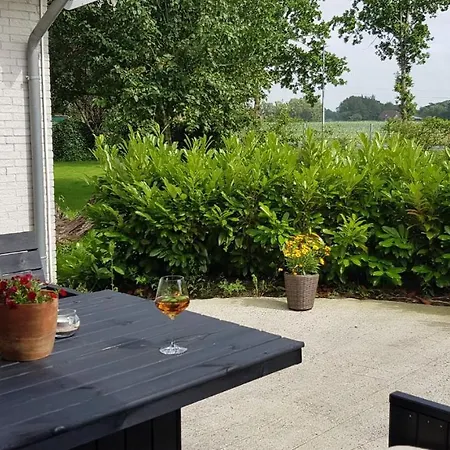 Apartment Neumann Neuschoo